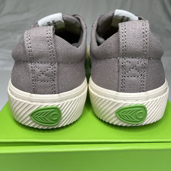 Cariuma OCA Low Mystic Grey Taupe Canvas Sneaker Women US 7 Organic NIB - Picture 4 of 11